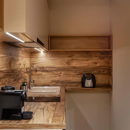 Stone Apartment *