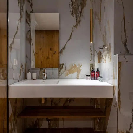 Apartment Stone *